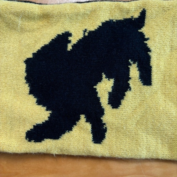 Harry Potter Huffle Pufffle Black Yellow Fringed Scarf - Picture 3 of 10